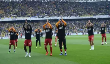 Galatasaraylı futbolcular, Can Bartu'yu unutmadı