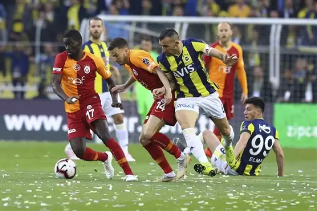 Galatasaray pozisyonları tek tek yayınladı! VAR kararları...