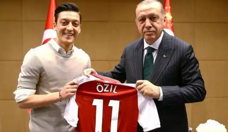 Almanlardan Özil itirafı!