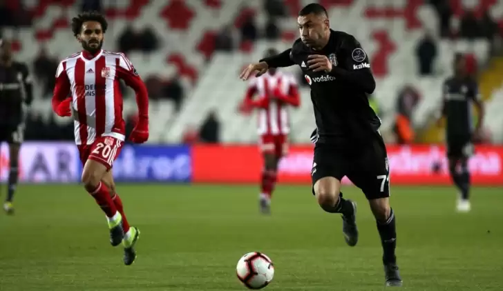 Beşiktaş Burak Yılmaz'la güldü!