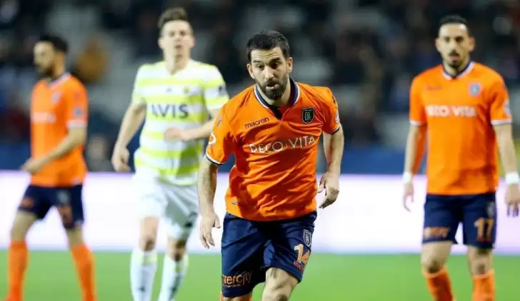 Başakşehir'de Arda Turan depremi!