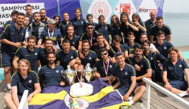 Kürek finallerine Fenerbahçe damgası! Galatasaray'ı geride bıraktılar...