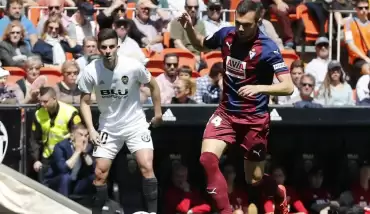 Eibar uzatmada vurdu! Valencia'ya büyük şok...