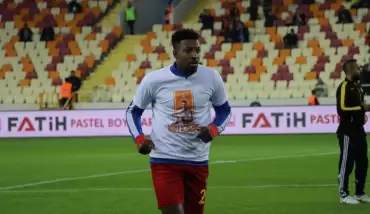 Yeni Malatyasporlu futbolcular Josef Sural’ı unutmadı